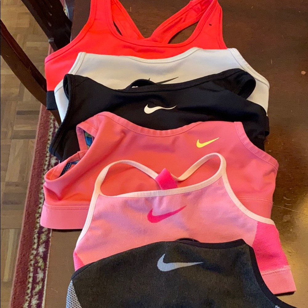 Nike sports bras BUNDLE